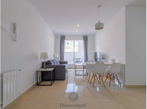 Flatio - all utilities included - HOMEABOUT LA MERCED… - Аренда