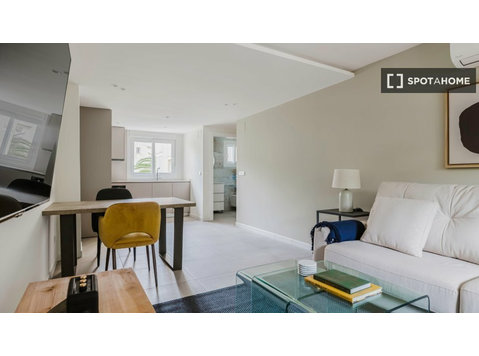 Appartamento con 1 camera da letto in affitto a El Romeral,… - Appartamenti
