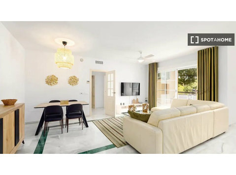 Mieszkanie z 2 sypialniami do wynajęcia w Marbelli, Marbella - Mieszkanie