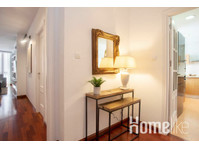 Bright 3BD apartment in the heart of Malaga. Uncibay - Apartamentos