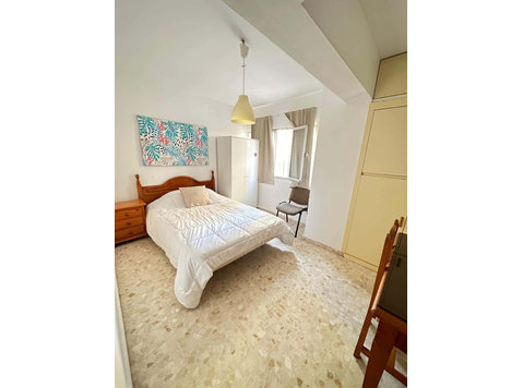 Calle Rebeca H4 - Apartments