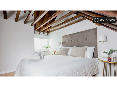 Elegante apartamento de 1 quarto para alugar no Soho, Málaga - Apartamentos