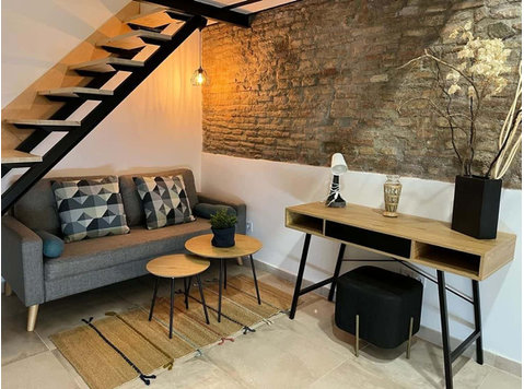 Estudio en calle dos Aceras, 12 - Apartments