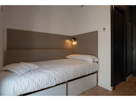 HABITACION ESTANDAR CON BAÑO PRIVADO ( Students) - Apartments