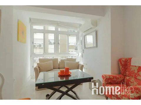 Seaside Malagueta Central Apartment - Apartments