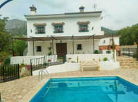 Villa in Alora