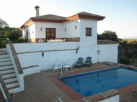 Villa in Guaro