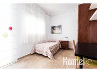 4 bedroom apartment at Calle Hernan Ruiz 21, Seville - Комнаты