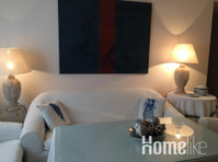 4 bedroom apartment in Gustavo Bacarisas 1, Seville - Flatshare