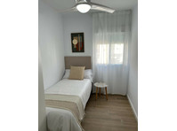 Flatio - all utilities included - Single room Oasis in the… - Woning delen