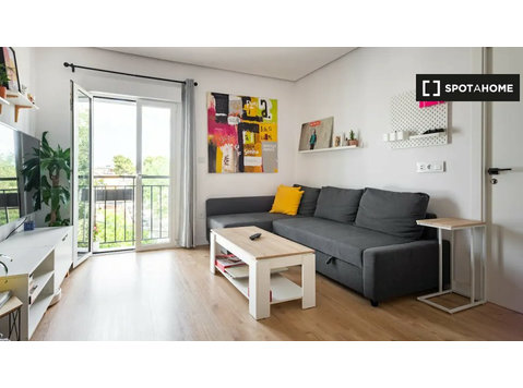 Apartamento de 2 quartos para alugar em Sevilha - Apartamentos