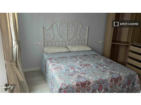 2-bedroom apartment for rent in Triana, Sevilla - Asunnot