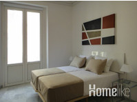 2-bedroom apartment in a monumental building - Apartments