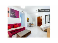 Apartment for rent in Triana! - 아파트