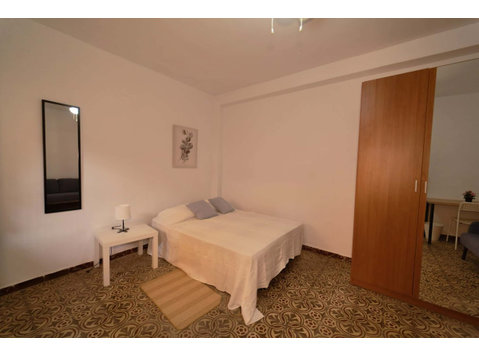 Calle Lucena - Apartments