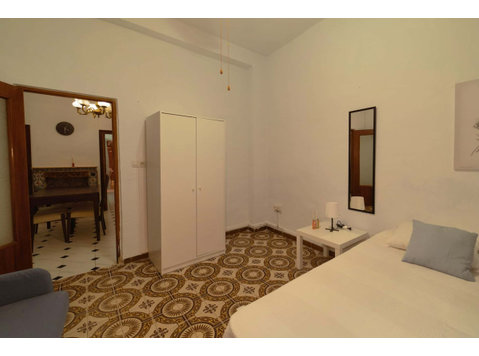 Calle Lucena - Apartments