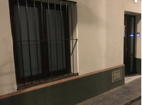 Calle Sol, Sevilla - Apartamentos