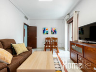 Magnificent apartment for three people - דירות