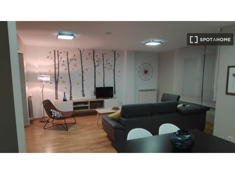 Apartamento de 2 quartos para alugar em Miralbueno, Zaragoza - Apartamentos