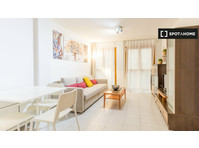 2-bedroom apartment for rent in Zaragoza - شقق