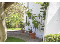 Flatio - all utilities included - Charming Garden Residence… - Woning delen