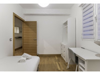 Flatio - all utilities included - BILBAO MARKET by Aston… - In Affitto