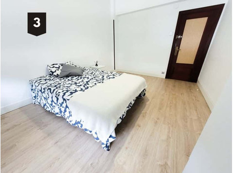 Habitación en piso de 4 habitaciones en Deusto - Διαμερίσματα
