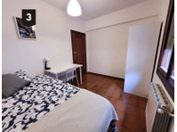Room in Bilbao - アパート