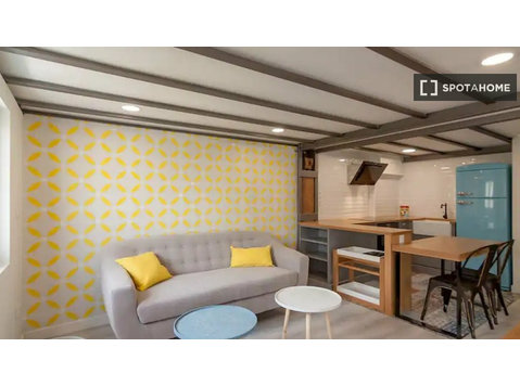 Studio apartment for rent in Santander, Santander - Appartementen