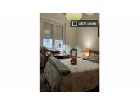 Zimmer zu vermieten in einer 1-Zimmer-Wohnung in Pamplona,… - Zu Vermieten