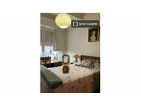 Room for rent in 1-bedroom apartment in Pamplona, Pamplona - Til leje