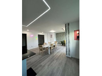 Flatio - all utilities included - Private twin Room in… - Woning delen