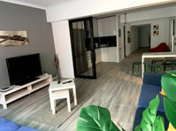 Flatio - all utilities included - Private Room in CoLiving… - Flatshare