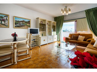 Flatio - all utilities included - Penthouse with large… - Под наем