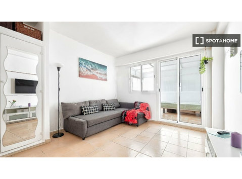 "Appartamento con 1 camera da letto in affitto a Las Palmas… - Appartamenti