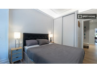 Pokój do wynajęcia w mieszkaniu z 4 sypialniami w Bons… - Do wynajęcia