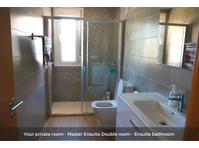 Flatio - all utilities included - Coliving Villa with pool… - Pisos compartidos