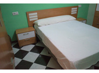 Room in Calle de Camino Cañete, Cuenca for 90 m² with 3… - Asunnot