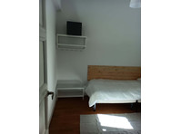 Room in Calle Fidel Garcia, Miranda de Ebro - Apartments