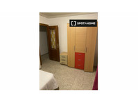 Zimmer zu vermieten in 4-Zimmer-Wohnung in Salamanca - Zu Vermieten