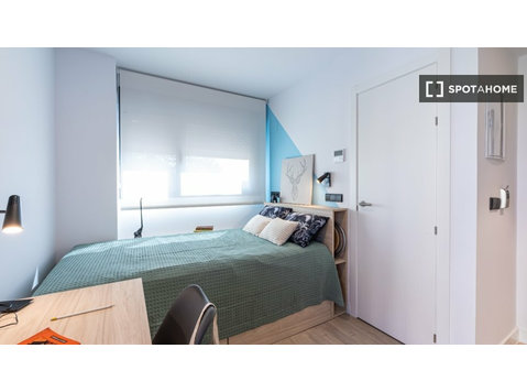 Room for rent in a student residence in Salamanca - De inchiriat