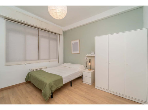 H3 - Calle Santuario 17, 2º DR - (6H3B), AG, VALLA - Apartamentos