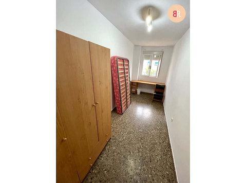 Jose Maria Mulet H1 - Apartments