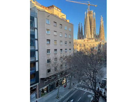 Carrer de Sardenya, Barcelona - Flatshare