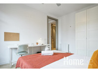 Double Room with Balcony in Coliving - Stanze