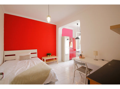 Flatio - all utilities included - Room in Co-living San… - Woning delen