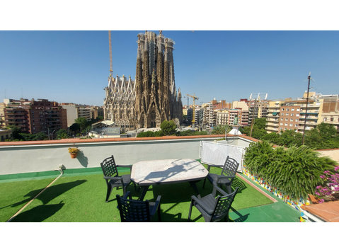 Flatio - all utilities included - Absolute Sagrada Familia… - Na prenájom