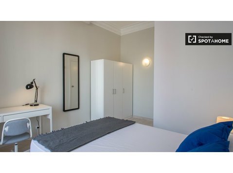 Apartamento mobiliado com 6 quartos, L'Eixample Esquerra - Aluguel
