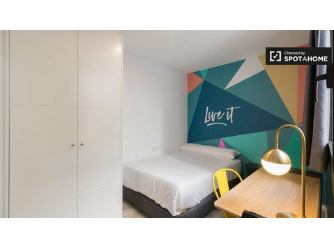 Vive la experiencia coliving en el corazón de Barcelona - Alquiler