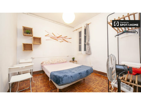Zimmer zu vermieten 3-Zimmer-Wohnung L'Esquerra de… - Zu Vermieten